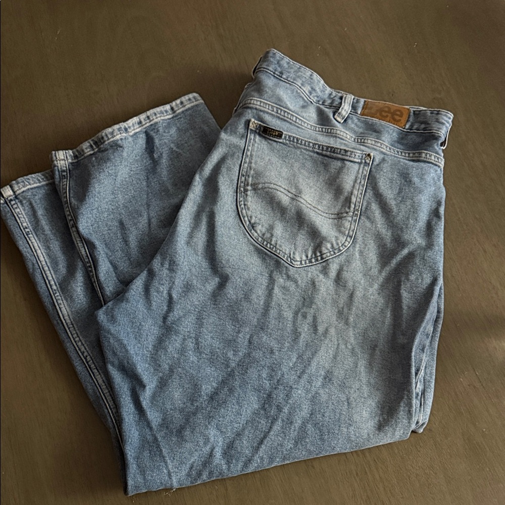 Lee Light Blue Cropped Jeans